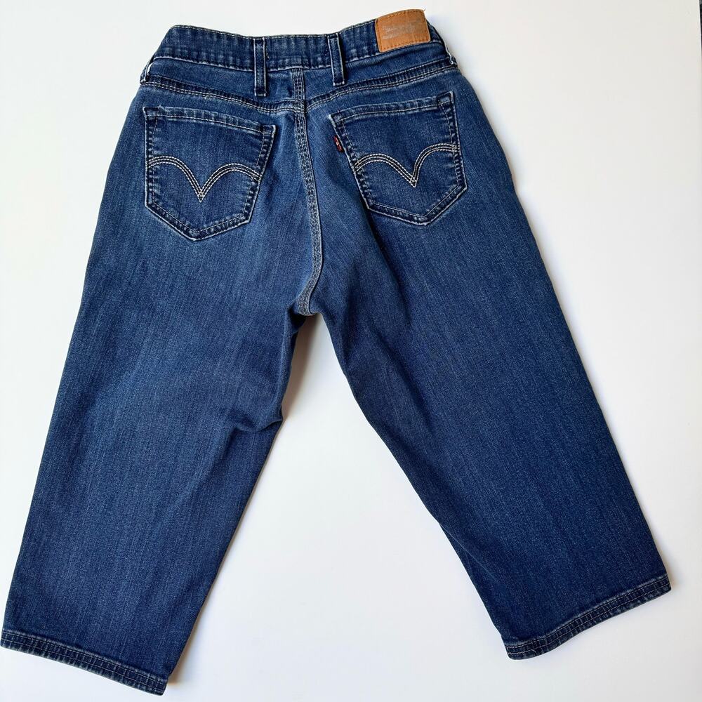 Levi's Cotton Boyfriend Capri Mid Rise Dark Wash Stretch Denim Jeans Women's 8 - Picture 2 of 11